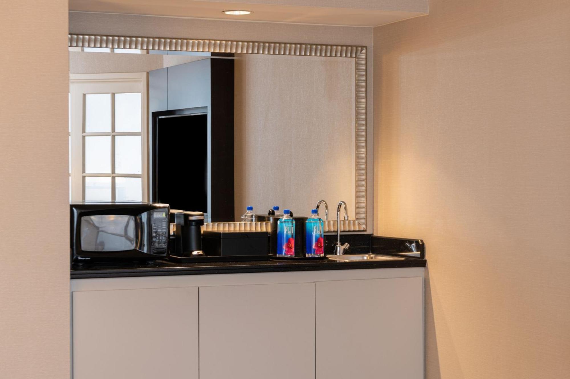 Chicago Marriott Suites Діерфілд Екстер'єр фото